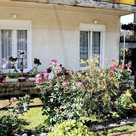 Cvijetna Oaza Daire Trebin Dış mekan fotoğraf