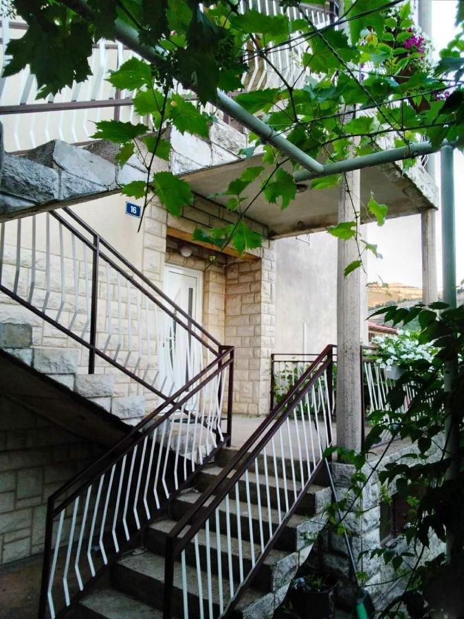Cvijetna Oaza Daire Trebin Dış mekan fotoğraf